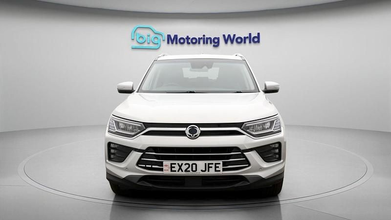 Used Ssangyong (KGM) Korando 134 HP (98 kW) 2020 Silver Estate