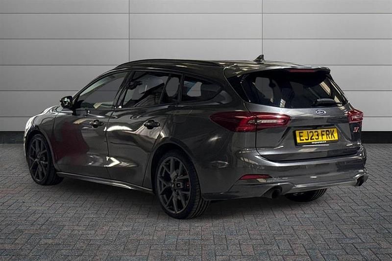 Usado Ford Focus ST 280 HP (205 kW) 2023 Magnetic Carrinha