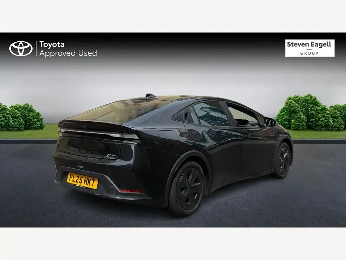 Used Toyota Prius Design 2025 Black Hatchback
