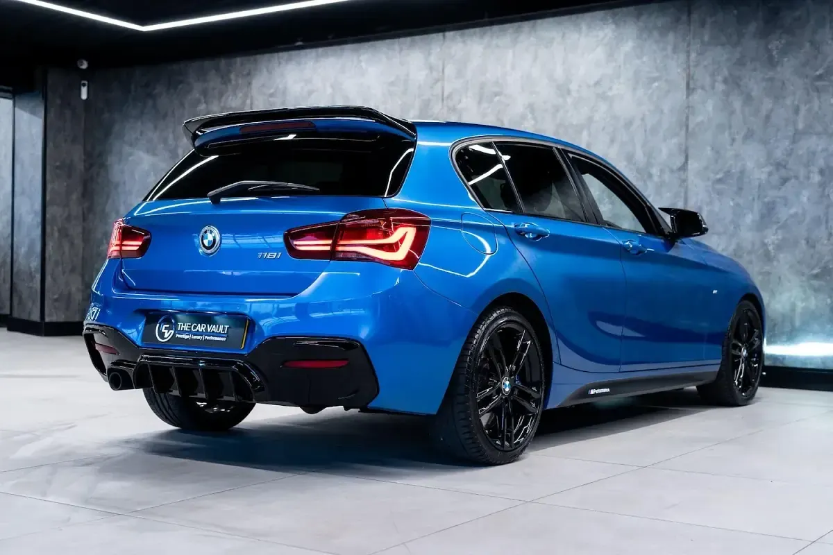 Used BMW 118 Efficient Dynamics 2019 Blue Hatchback