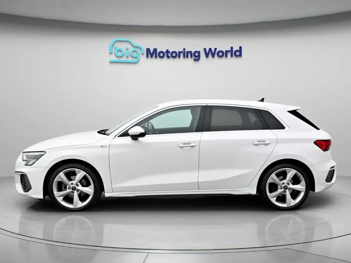 Used Audi A3 S-Line 150 HP (110 kW) 2023 White Sedan