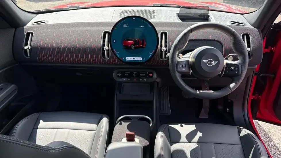 Used Mini Countryman 168 HP (123 kW) 2025 Red SUV