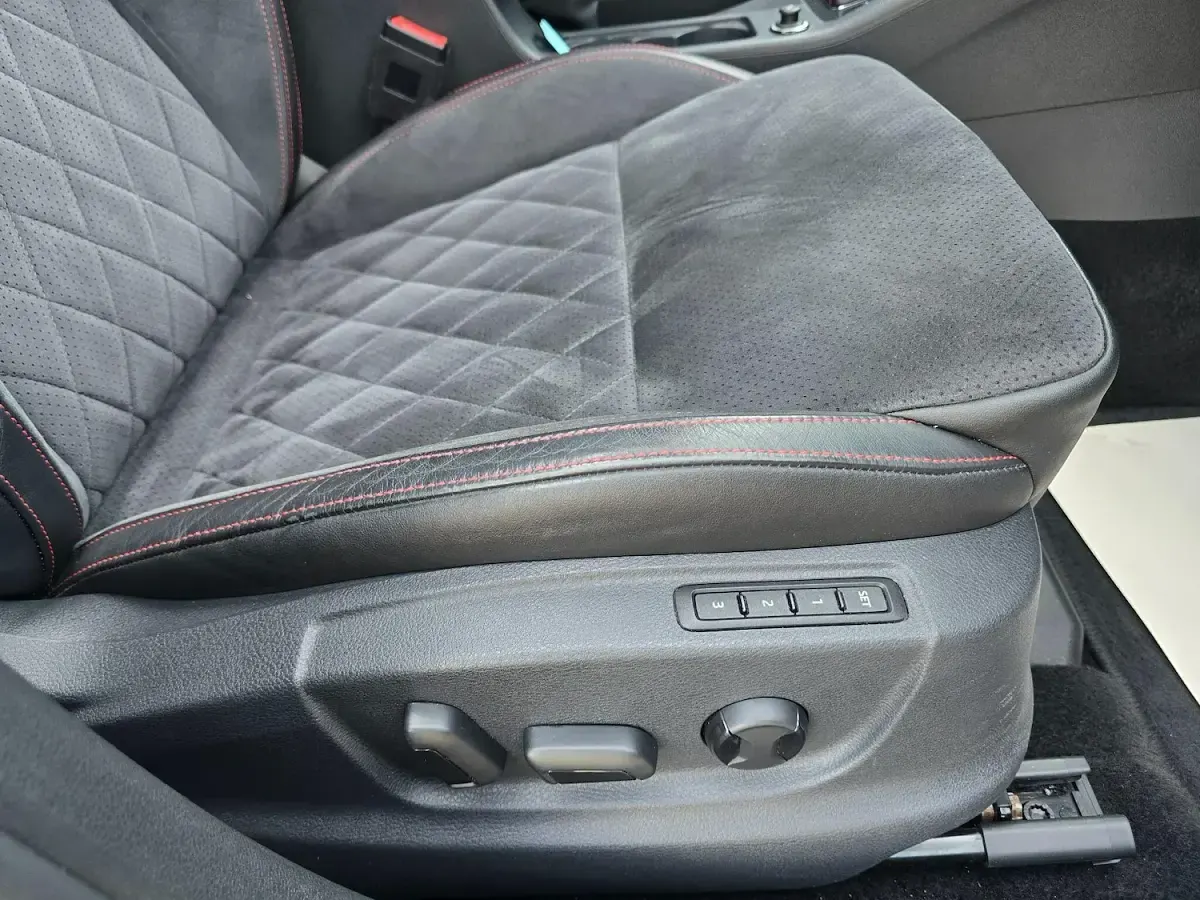 Used Skoda Octavia vRS 245 HP (180 kW) 2019 Grey Hatchback