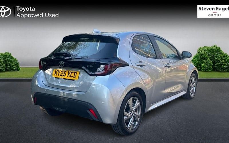 Used Toyota Yaris Hybrid 116 HP (85 kW) 2026 Hatchback