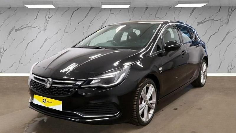 Used Vauxhall Astra SRi 150 HP (110 kW) 2019 Black Hatchback