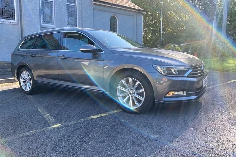 Grey Used 2015 VW Passat Business Estate | £6,995 (Fair price) - Image 1/1