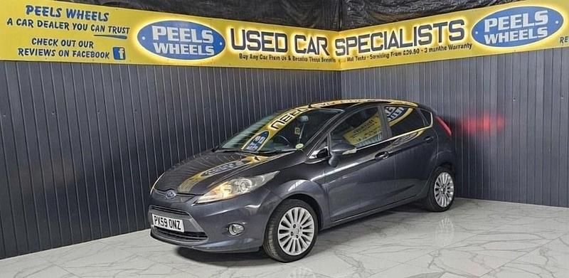 Used Ford Fiesta Titanium 94 HP (69 kW) 2009 Grey Hatchback
