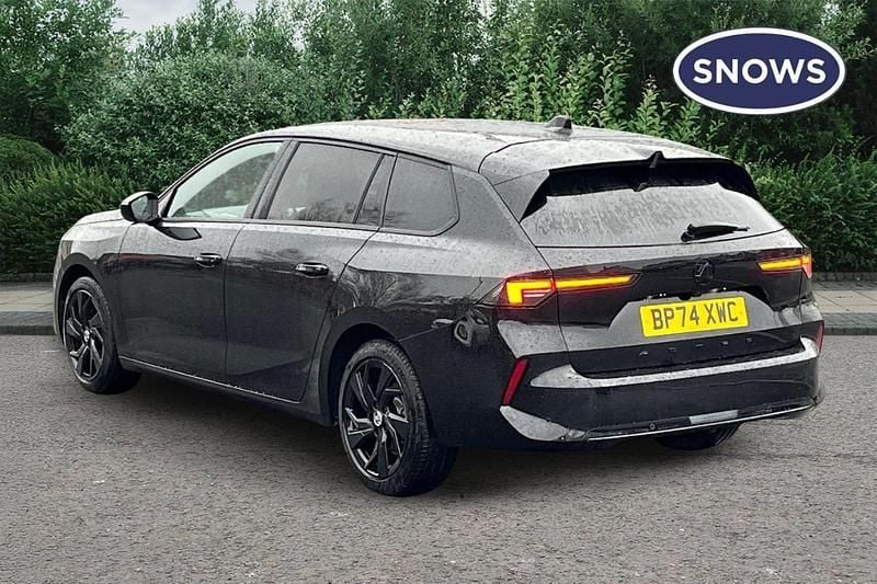 Used Vauxhall Astra S 128 HP (94 kW) 2024 Black Estate