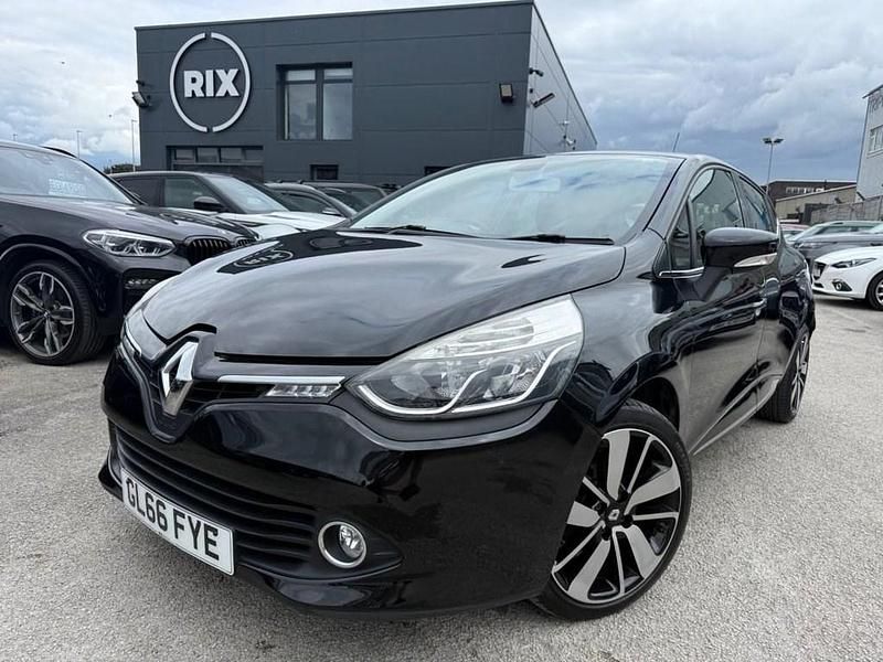Black Used 2016 Renault Clio IV Dynamique Hatchback | £6,990 (Fair price) - Image 1/4