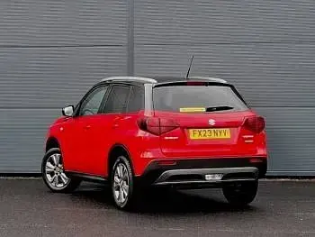 Używany Suzuki Vitara SZ-T 129 KM (94 kW) 2023 Czerwony SUV