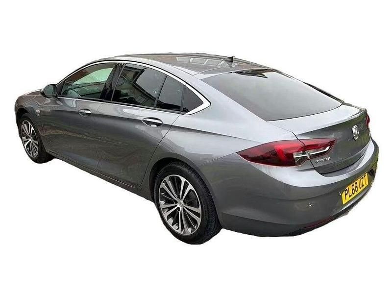 Used Vauxhall Insignia Elite 165 HP (121 kW) 2018 Grey Hatchback