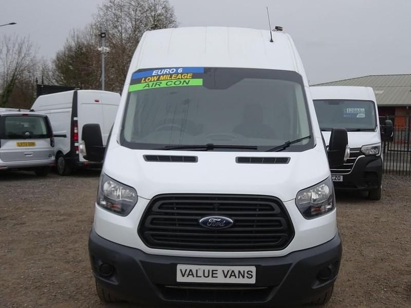 Used Ford Transit 130 HP (95 kW) 2019 White Van