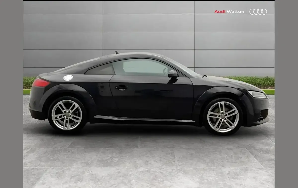 Używany Audi TT Sport 245 KM (180 kW) 2022 Czarny Coupe