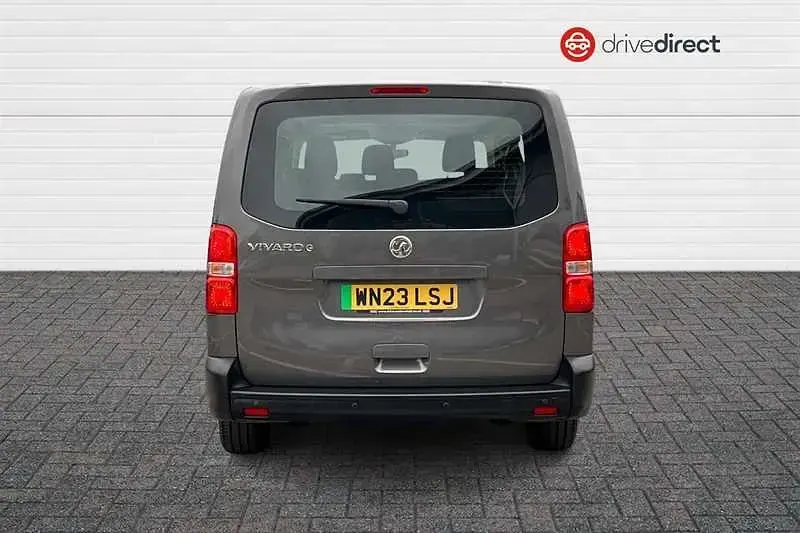Used Vauxhall Vivaro 100 kW (136 HP) 2023 Grey MPV