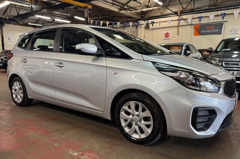 Silver Used 2017 Kia Carens 2 MPV | £5,000 (Super price) - Image 1/1