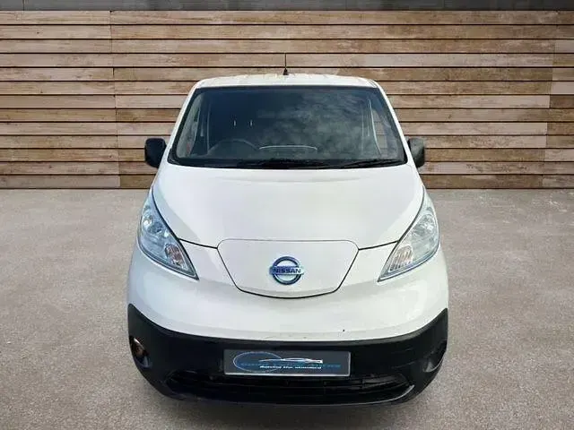 Used Nissan e-NV200 Acenta 24 kW (33 HP) 2016 White MPV