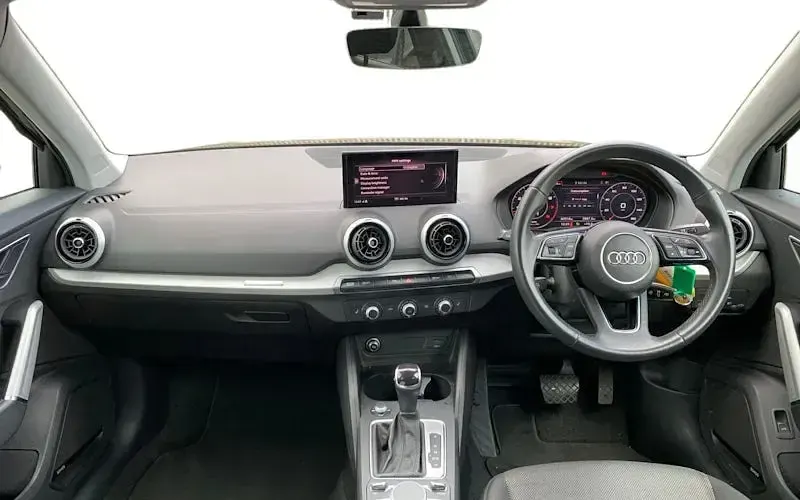 Used Audi Q2 Sport 150 HP (110 kW) 2026 SUV