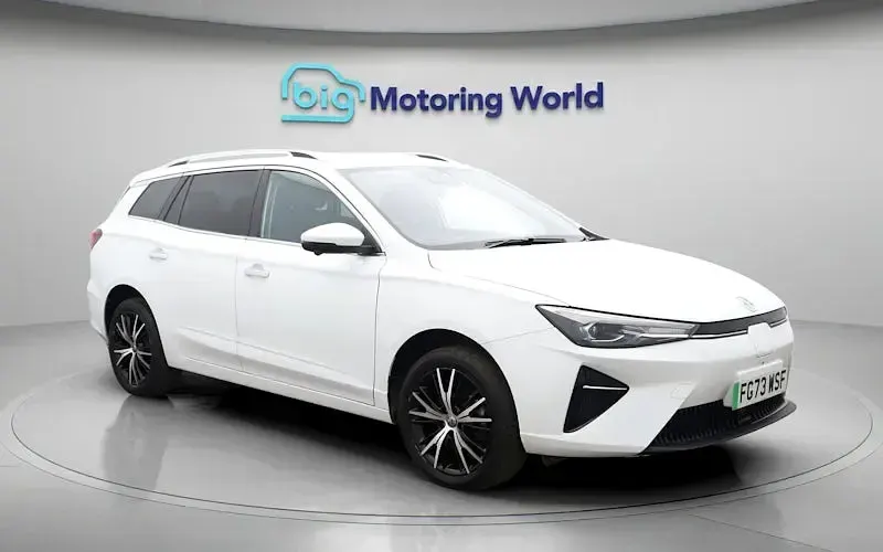 Second-hand MG MG5 EV Trophy 114 kW (156 CP) 2022 Alb Break