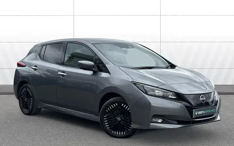 Used Nissan Leaf N-Connecta 110 kW (150 HP) 2025 Hatchback