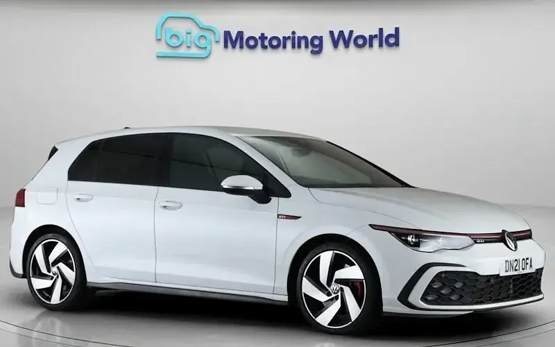 Used VW Golf VIII GTI 245 HP (180 kW) 2021 Hatchback