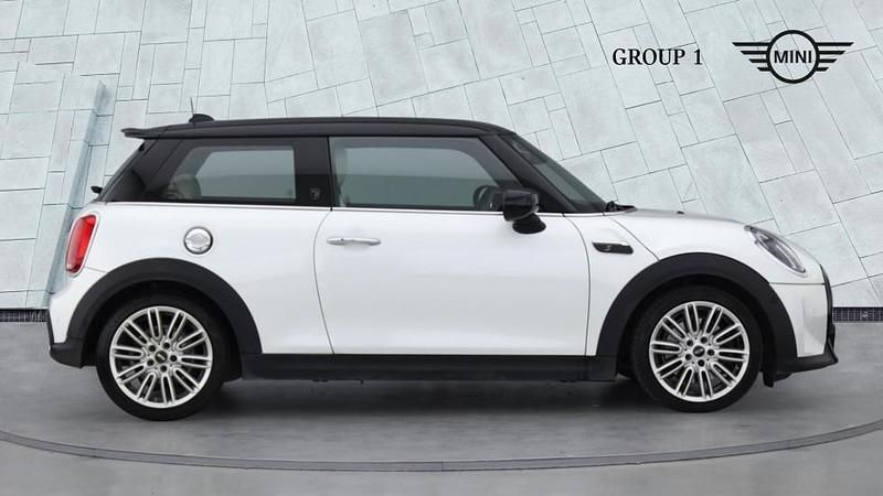 Usado Mini Cooper S Exclusive 178 HP (130 kW) 2023 Branco Citadino