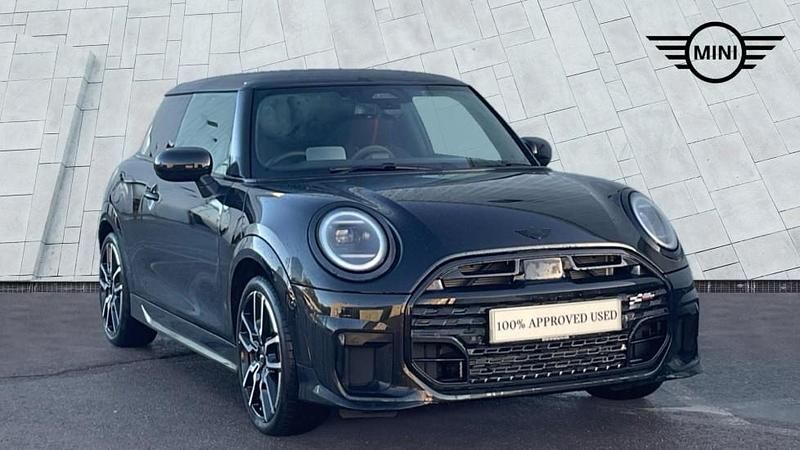 Used Mini Cooper Hatch 154 HP (113 kW) 2024 Black Hatchback