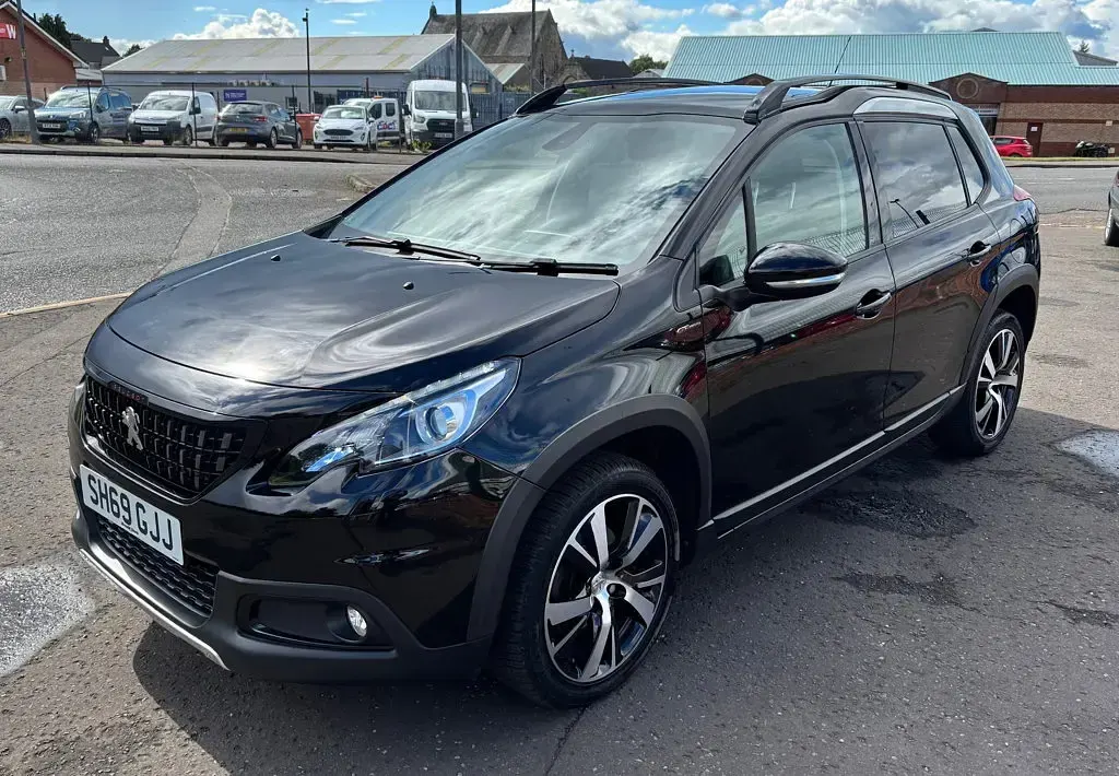 Used Peugeot 2008 GT-line 110 HP (80 kW) 2019 Black SUV