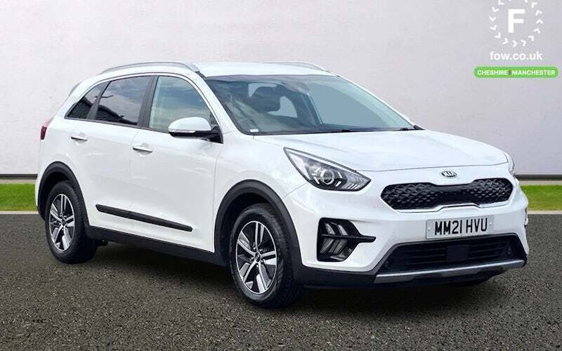 White Used 2021 Kia Niro 2 SUV | £15,999 (Good price) - Image 1/4