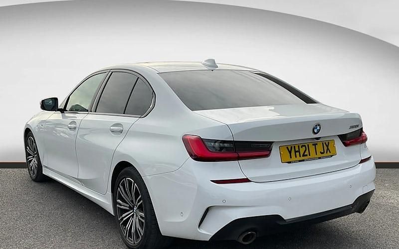 Used BMW 320 M Sport 184 HP (135 kW) 2021 White Sedan