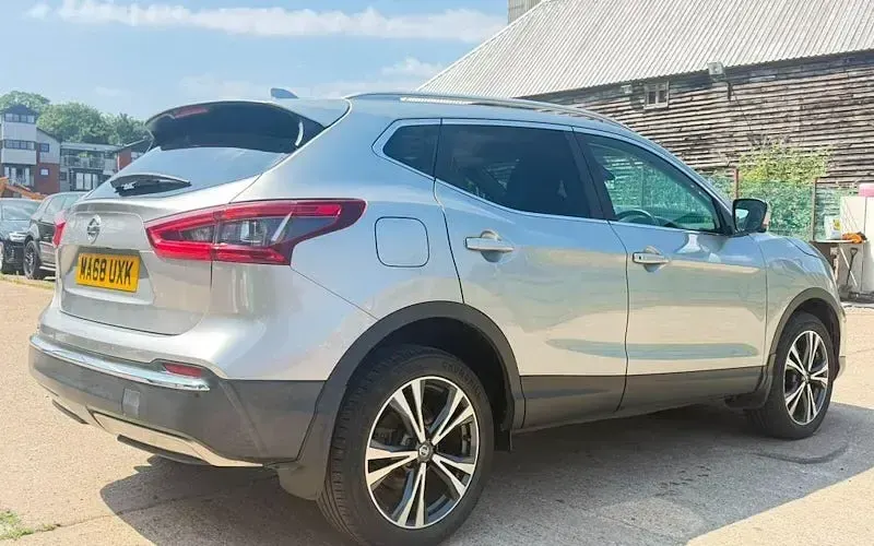 Used Nissan Qashqai N-Connecta 140 HP (102 kW) 2020 SUV