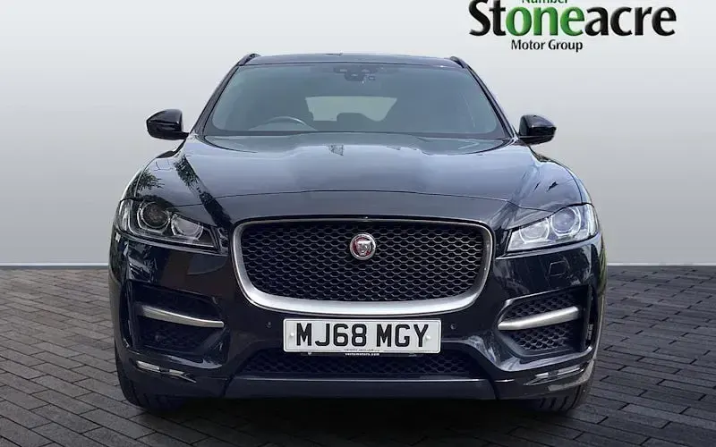 Used Jaguar F-Pace R-Sport 179 HP (131 kW) 2020 SUV