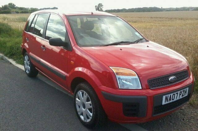 Used 2007 Ford Fusion Estate | £2,700 (Fair price) - Image 1/4