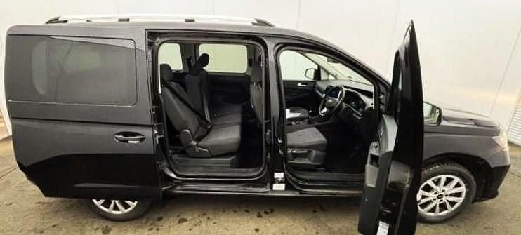 Used Ford Grand Tourneo Connect Titanium 122 HP (89 kW) 2023 Black MPV
