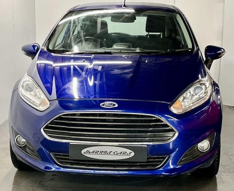 Used Ford Fiesta Zetec 100 HP (73 kW) 2017 Blue Hatchback