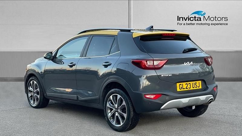 Used Kia Stonic 99 HP (72 kW) 2023 Grey SUV