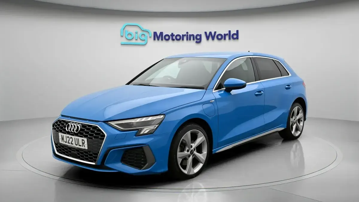 Used Audi A3 Sportback e-tron S-Line 201 HP (147 kW) 2022 Hatchback