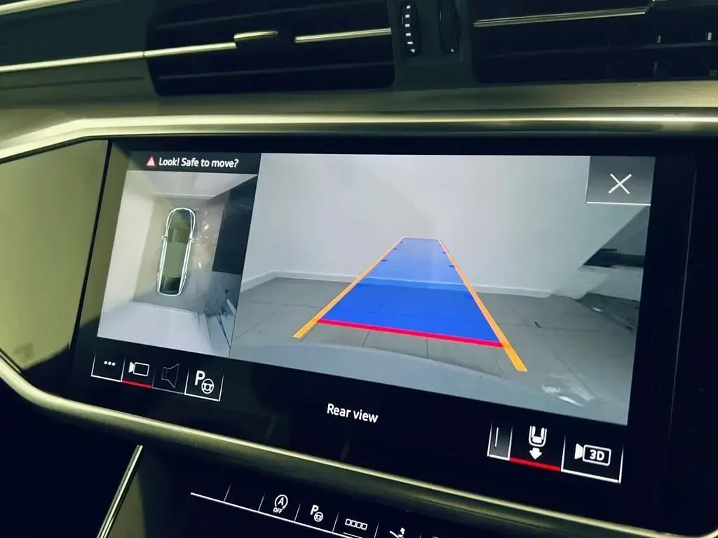 Usado Audi A7 Sportback Black Edition 245 CV (180 kW) 2021 Blanco Utilitario
