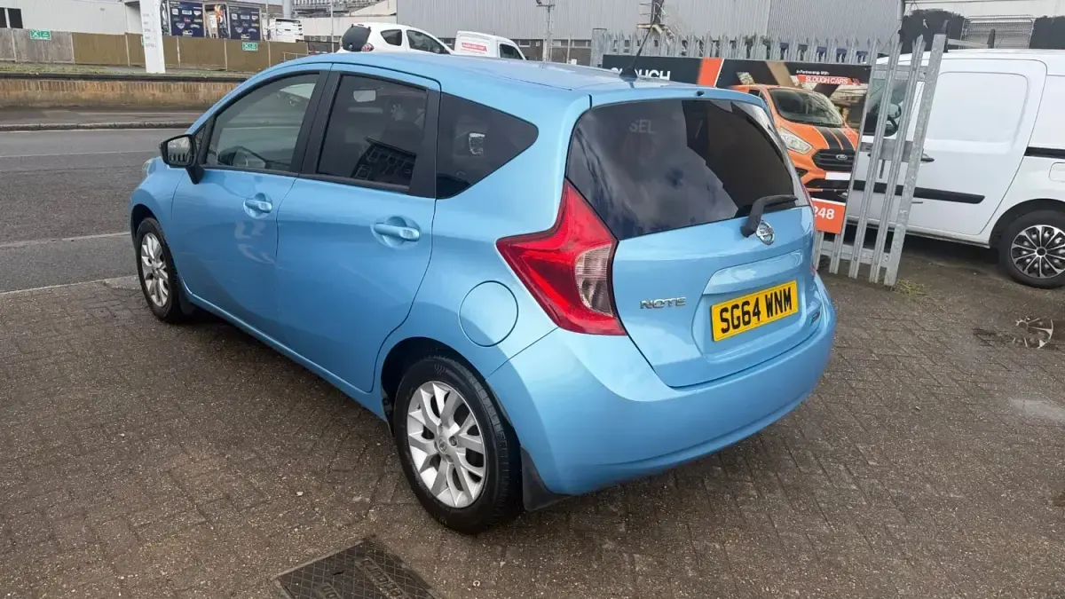 Używany Nissan Note Acenta 90 KM (66 kW) 2014 Niebieski Hatchback