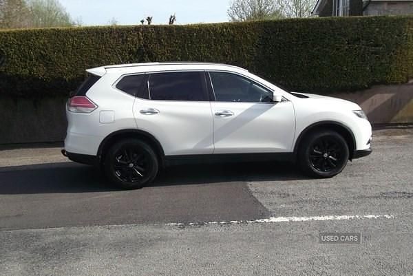 Używany Nissan X-Trail Acenta 2017 Biały SUV