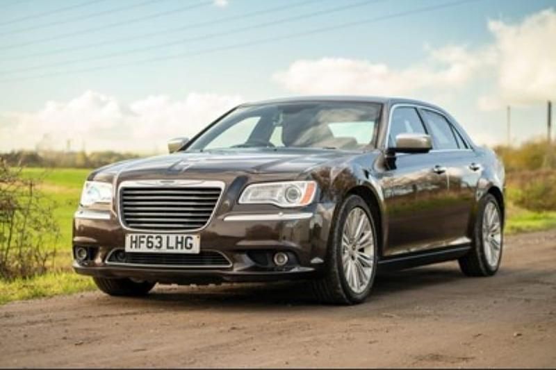 Used Chrysler 300C Executive 2013 Brown Sedan