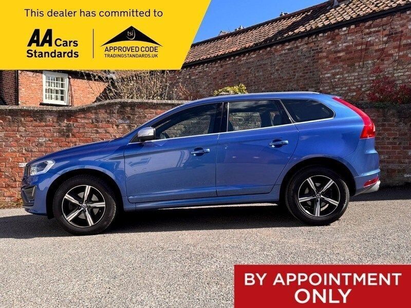 Blue Used 2017 Volvo XC60 R-Design SUV | £18,995 (A bit pricey) - Image 1/4