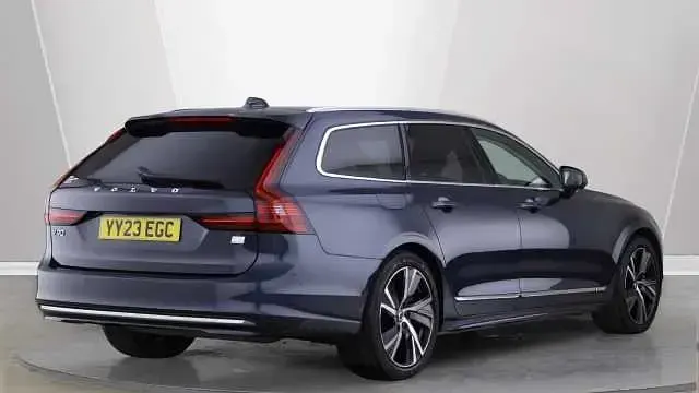 Second-hand Volvo V90 Plus 350 CP (257 kW) 2023 Break