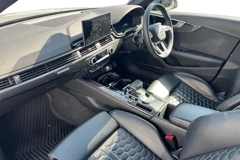 Used Audi RS4 Design 444 HP (326 kW) 2023 Grey Estate