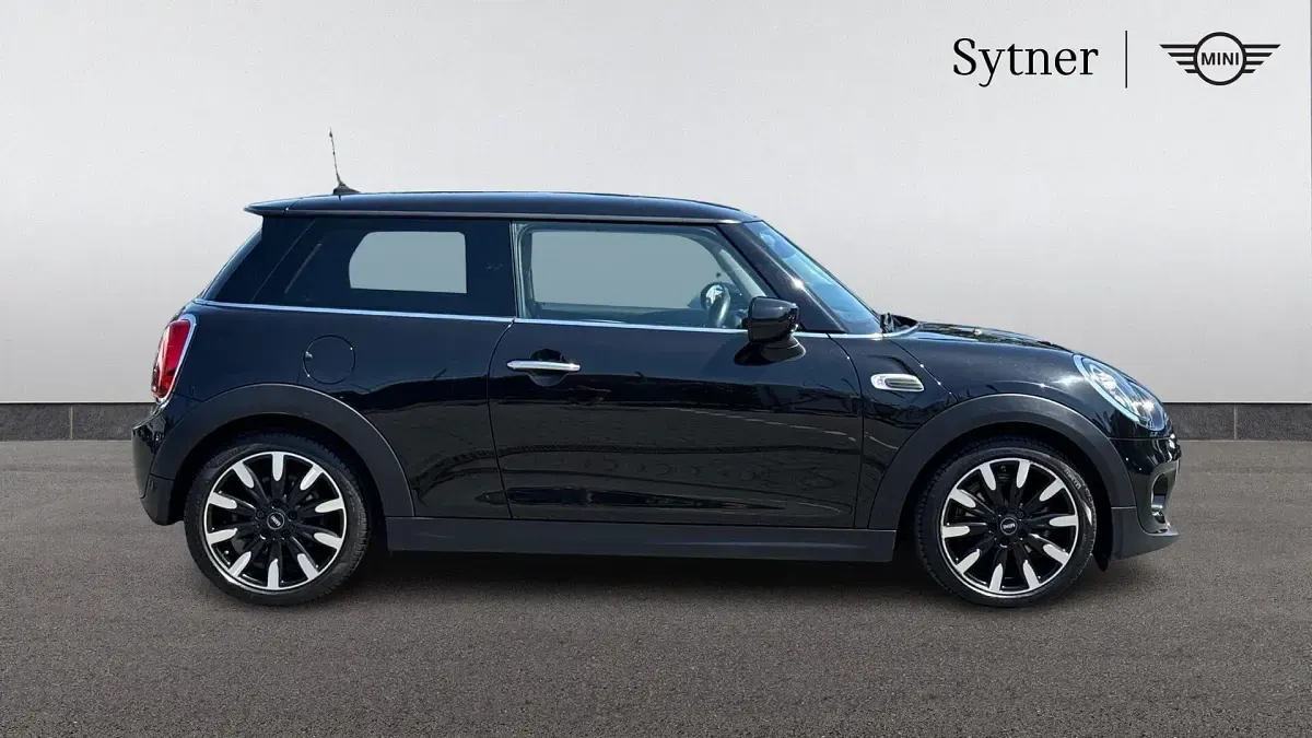 Used Mini Cooper Exclusive 134 HP (98 kW) 2020 Black Hatchback
