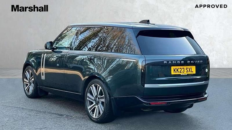 Used Land Rover Range Rover 530 HP (389 kW) 2023 Green SUV