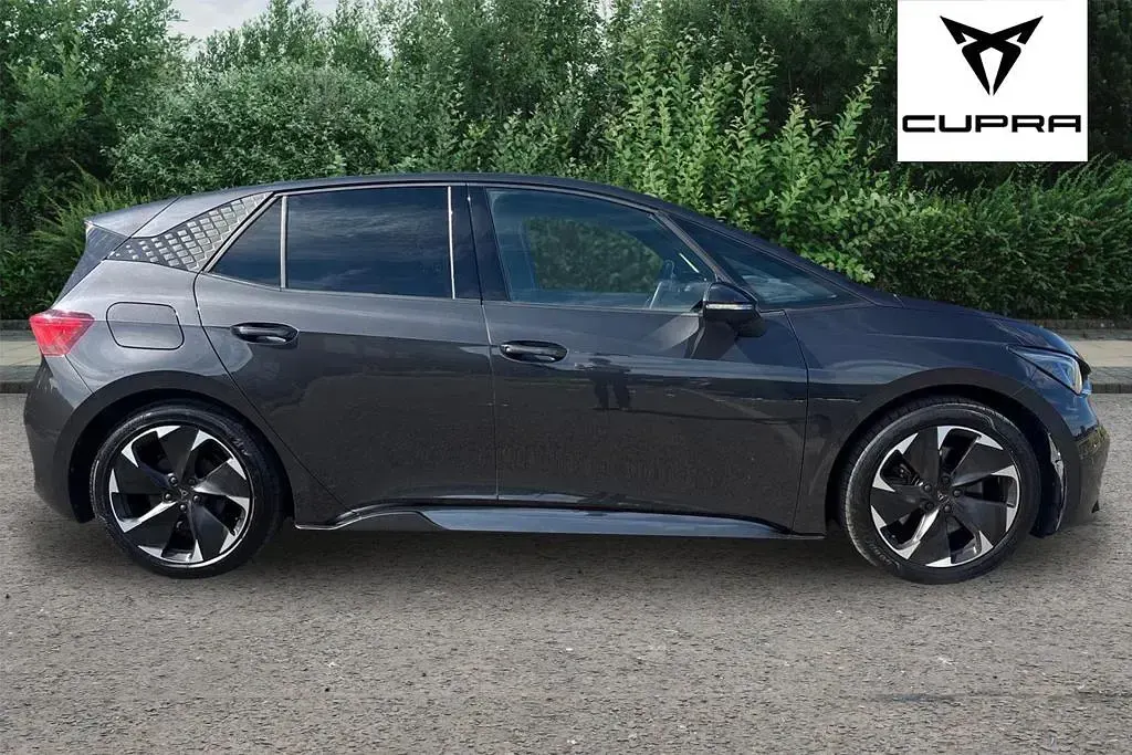 Used Cupra Born e-Boost 169 kW (230 HP) 2024 Hatchback