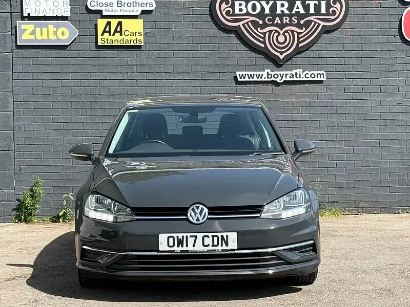 Used VW Golf VII SE 115 HP (84 kW) 2017 Grey Hatchback