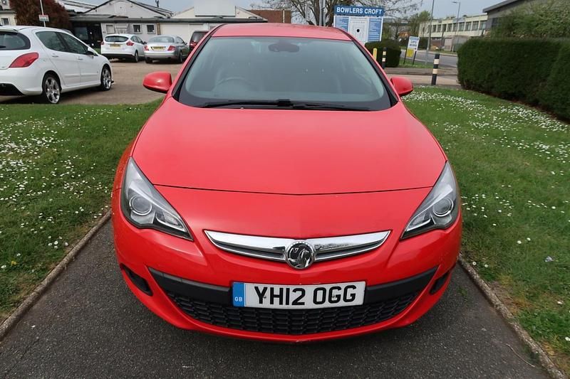 Used Vauxhall Astra GTC SRi 2012 Red Coupe