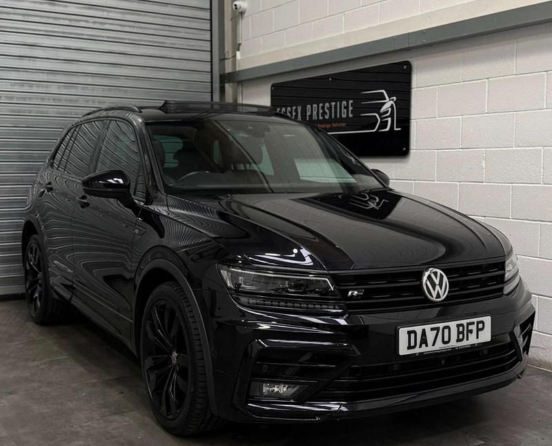 Black Used 2020 VW Tiguan R-line SUV | £17,491 (Super price) - Image 1/4