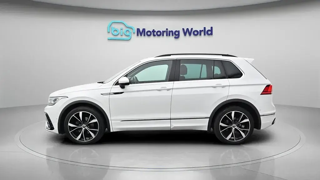 Used VW Tiguan R-line 150 HP (110 kW) 2022 White SUV